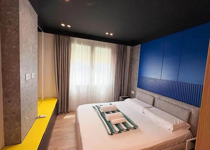 Escape Luxury 2 *